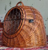 Продам эксклюзивный, стильный домик - клетку, ручной работы.