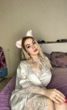 молодая кошечка , хочу ЖЕСТКО....