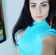 Две подружки помогут тебе
